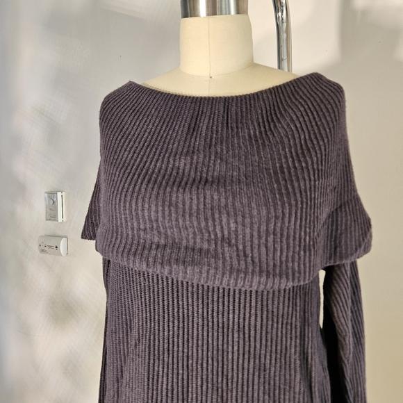 Off shoulder knit dress - Picture 2 of 4